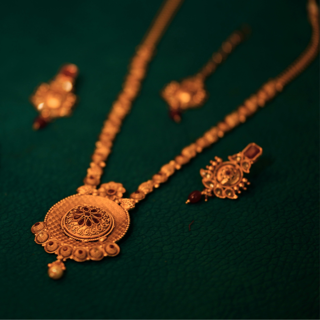 High-gold mangalsutra with premium finish and elegant pendant for women.